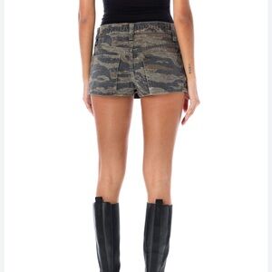 Alexander Wang camp skort! Worn once. Size small. Excellent condition